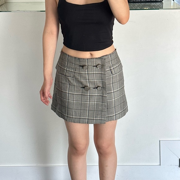 BNWT Zara Plaid Button Pocket Mini Skirt S - Picture 1 of 3